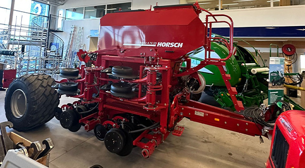 Kevään kampanjakone Horsch Avatar, Turku
