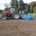 Lemken Heliodor 9/600 -lautasmuokkain työskentelemässä pellolla