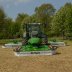 Aukaistuna McHale ProGlide B9000 -niittokone pellolla