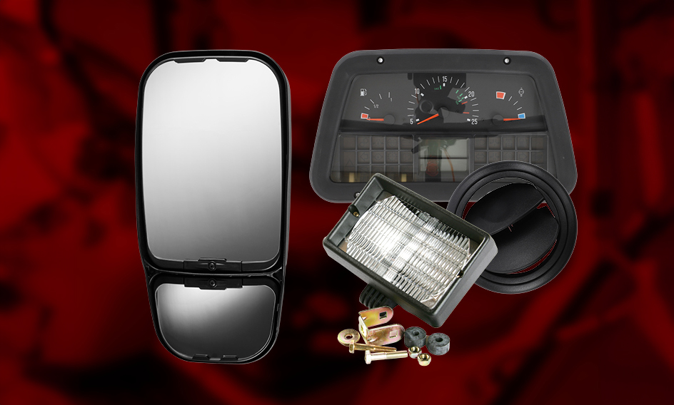 Alkuperäiset ohjaamon osat: verhoilu, istuimet, lasit ja matot.