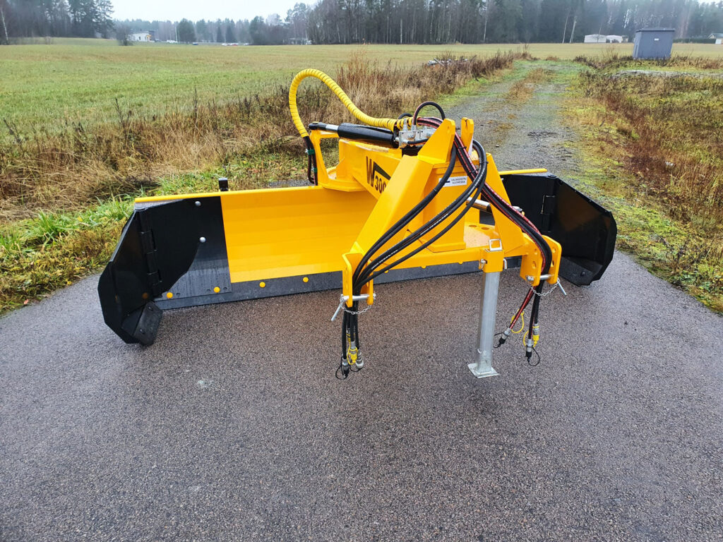 Wieska-takalana lisävarusteilla kuvattuna syksyllä.