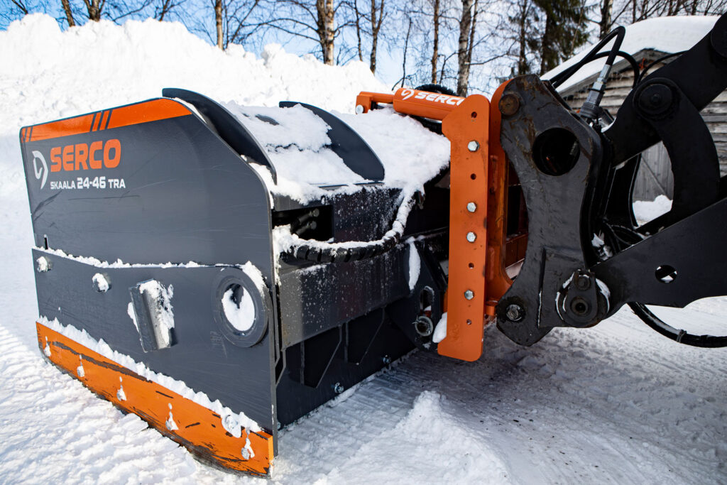 Serco Skaala lumiaura lähikuvassa.