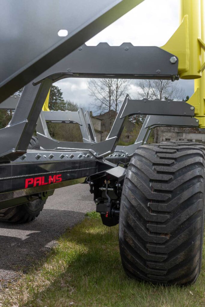 Palms 11UX metsäkärryn runko ja rengas.